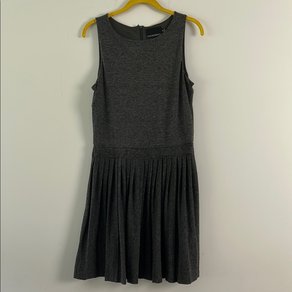 Cynthia Rowley| Dark Gray Pleated Dress sz Medium